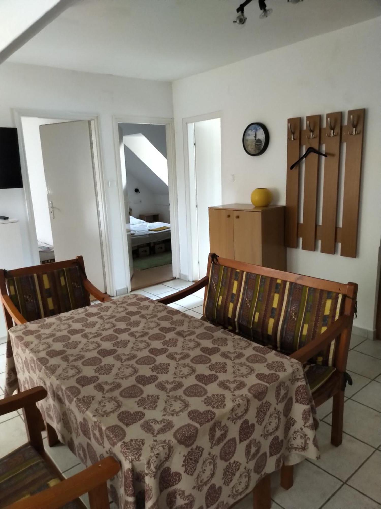 Reteshaz Strudelhaus Apartmanhaz Vonyarcvashegy Buitenkant foto
